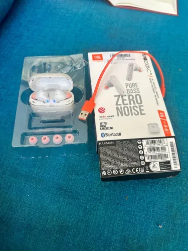 Fone de Ouvido Bluetooth JBL - com defeito na bateria