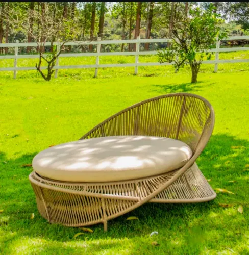 CHAISE P/ VARANDA OU JARDIM 