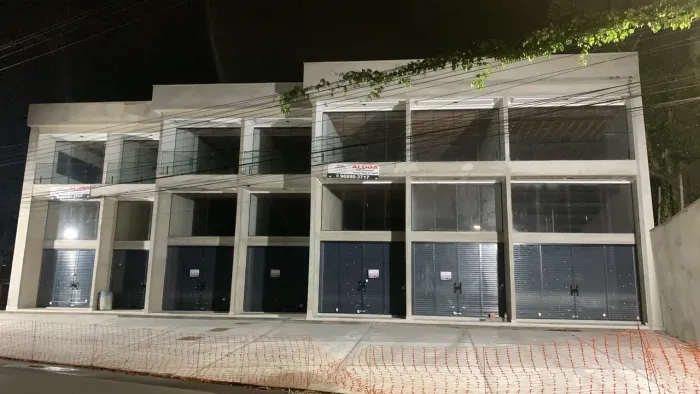 Aluguel de lojas e salas comerciais no bairro do Flamengo (Maricá)!