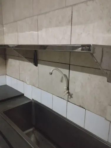 Prateleira de parede em aço inox