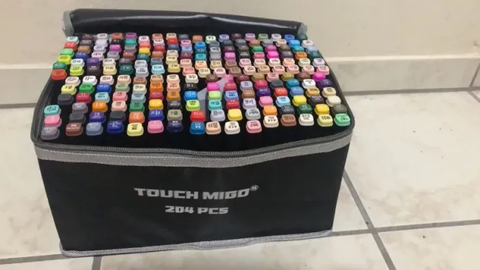Kit com 204 Canetas coloridas de ponta dupla cores vibrantes, (NOVO)