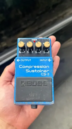 Pedal de efeito Boss Compression Sustainer CS-3 azul