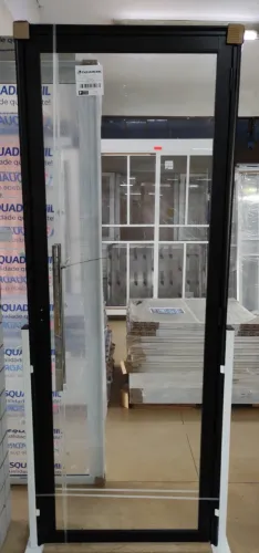 Ideal para seu espaço porta estilo blindex a partir de 999,90