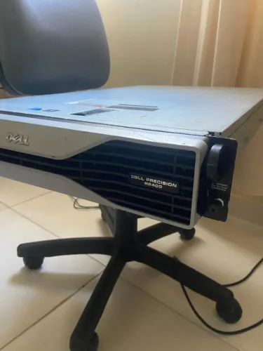 Servidor Dell Precision R5400