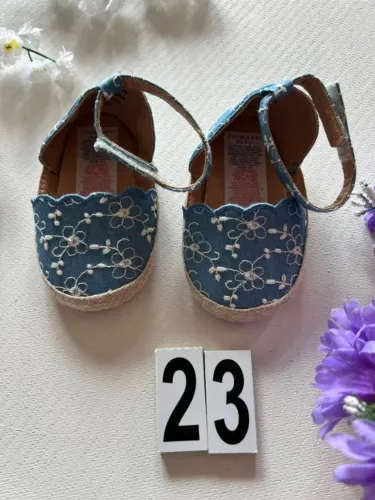 sapatilha primark 12 cm