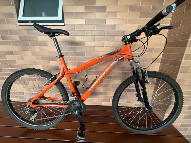 Bicicleta Mountain Bike Btwin Decatlon excelente estado Campinas-sp