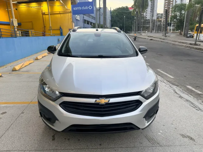 Onix active 2019 automático 