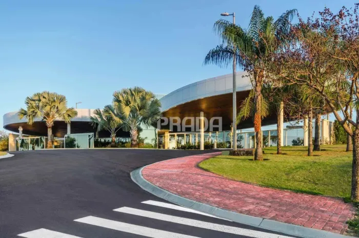 Terreno à venda no Solares do Gávea