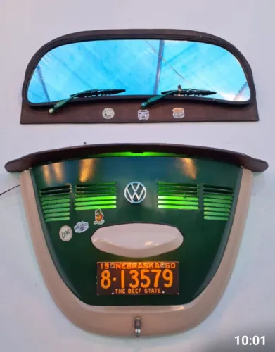APARADOR E ESPELHO ESTILIZADO VOLKS RETRO