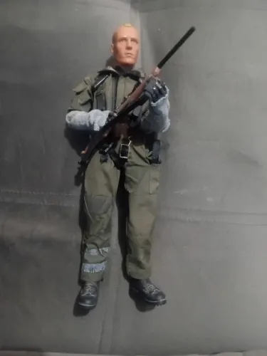 Boneco estilo G.I*joe customizado linda peça