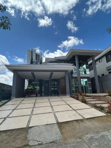 Alphaville Mirante- 350m2, 4 Suítes, 4 Vagas de garagem