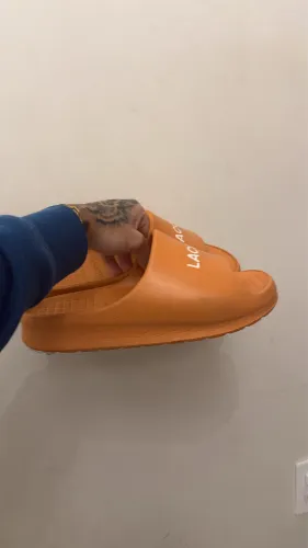 Chino lacoste slide 2.0 Laranja