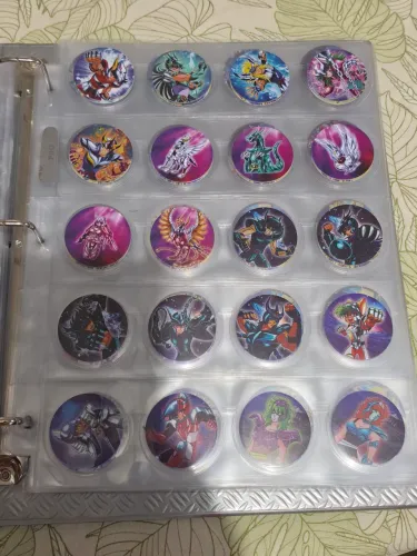 Tazos Cavaleiros do Zodíaco