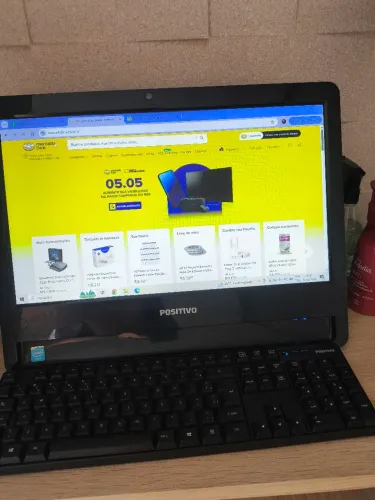 Computador ALL IN ONE positivo