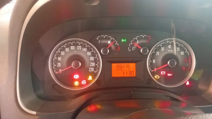 Fiat Palio Weekend Trekking 1.6 Flex 16V 5P 2013