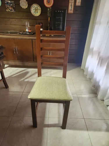 Conjunto de 4 cadeiras de jantar