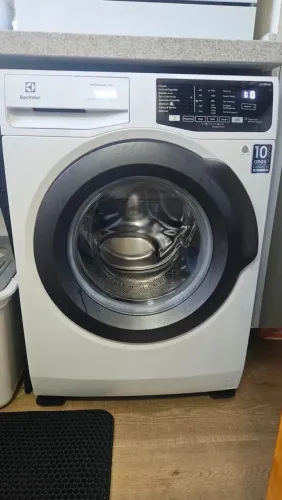 Máquina de Lavar Frontal Electrolux 11kg (LFE11)