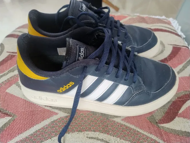 Adidas breaknet 38
