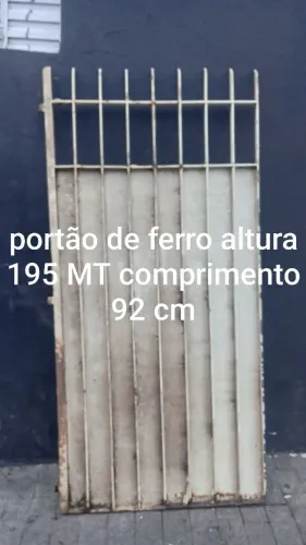 Portão de ferro