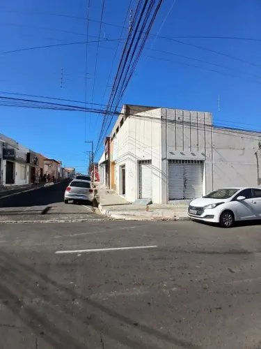 00074 - SALA COMERCIAL - RUA DESEMBAGADOR