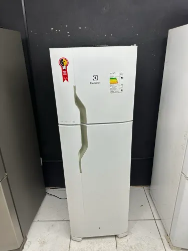 Geladeira Electrolux Frost free seminova / frete grátis 
