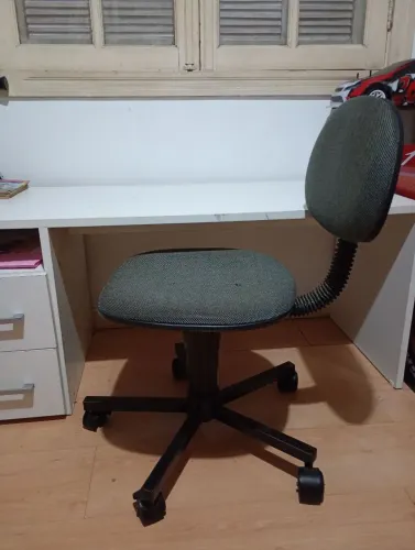 Cadeira para peças, entrego 