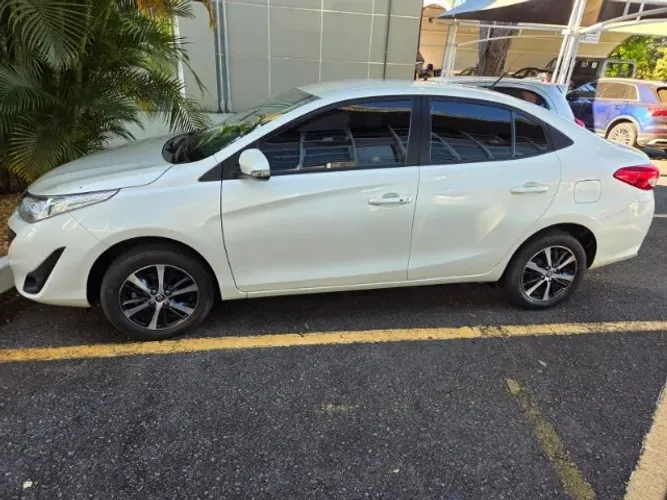 Toyota Yaris XS Sedan 1.5 Flex 16V 4P Aut. 2020