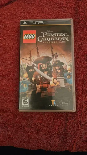 Jogo LEGO Pirates of The Caribbean PSP