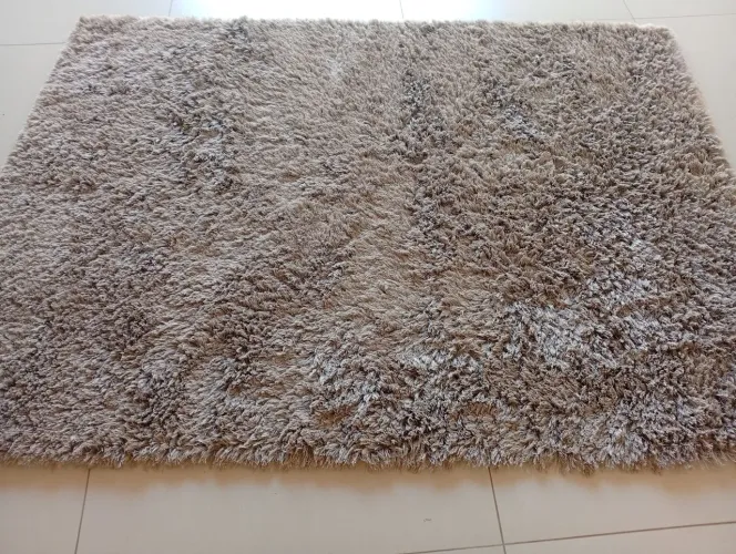 Vendo tapete cinza