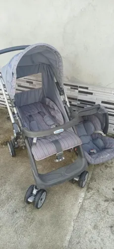 2 em 1 Carrinho e bebê conforto Burigotto