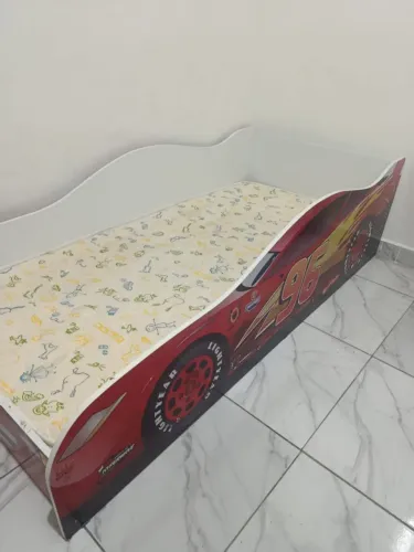Cama infantil tema carros