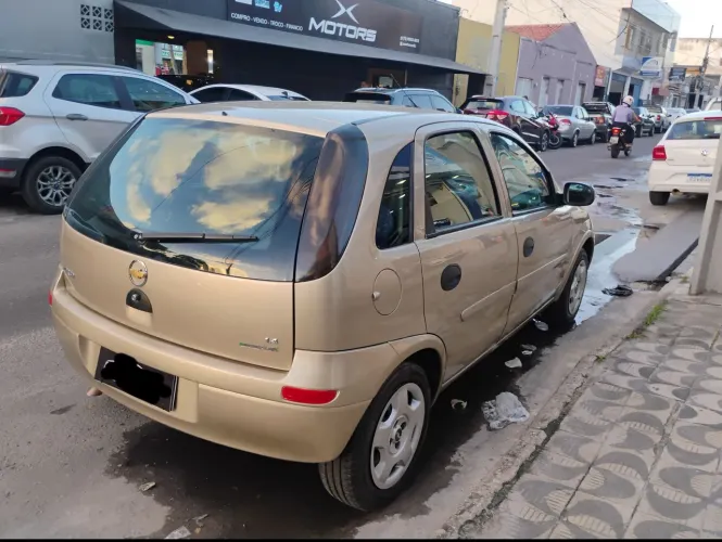 Chevrolet Corsa Hat. Maxx 1.4 8V Econoflex 5P 2012