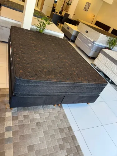 Colchão Queen BLACK D33 seminovo - Entrego!