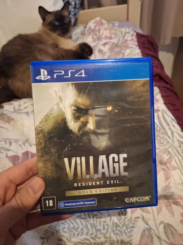 Resident evil village ps4/ps5