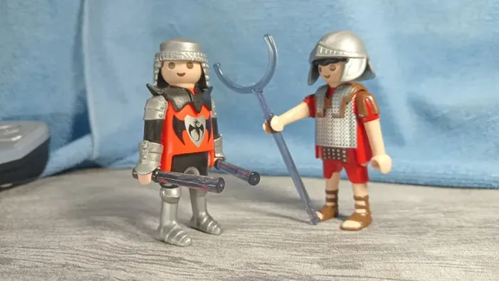 PLAYMOBIL DUPLA DE GUERREIROS - COLECIONE.
