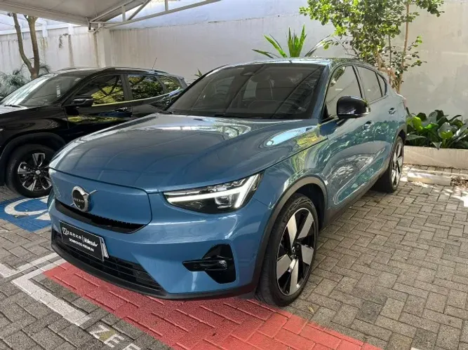 Volvo C40 Twin Ultimate (elétrico) 2024