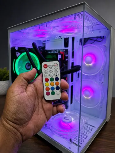 PC Gamer Super Feliz