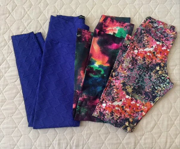 Calça de ginástica por R$10,00 CADA