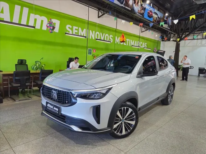 Fiat Fastback Impetus 200 T. AUT (hibrído) 2026