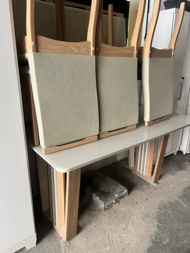 Mesa 6 lugares com cadeira