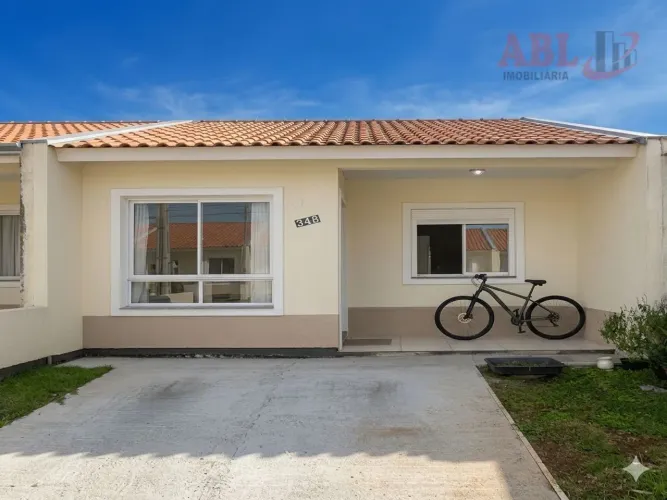 Casa em Condomínio Villagio di Fiori em Cachoeirinha .