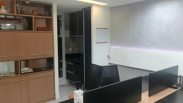 CEO - Sala locação, mobiliada, melhor prédio comercial de Salvador.