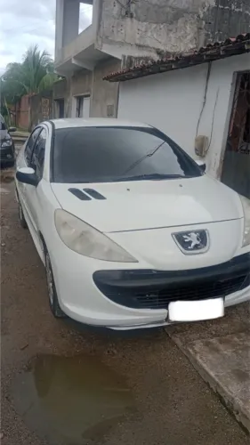 Peugeot 207 Sedan Passion XR 1.4 Flex 8V 4P 2010