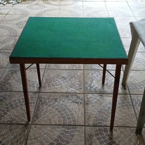 Mesa para carteado antiga