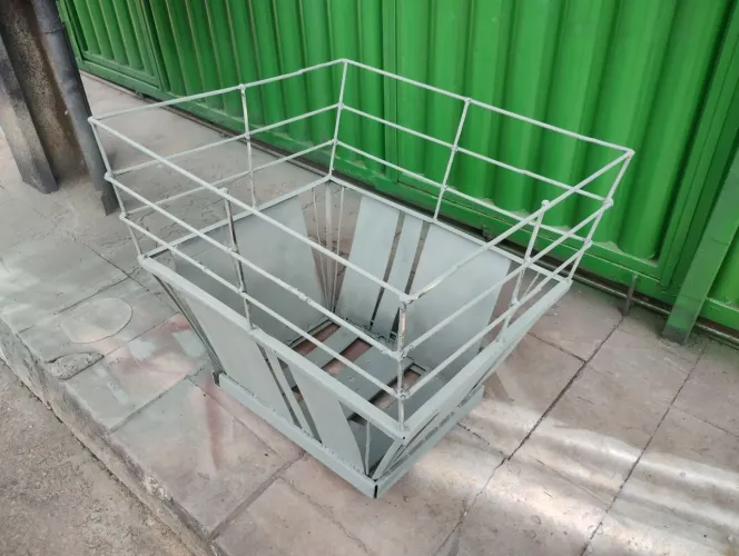 Lixeira grande 60x60x58 já estalo