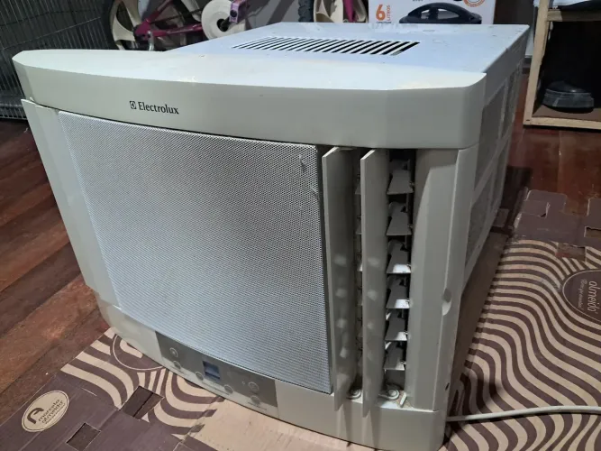 Ar-condicionado Electrolux maximus