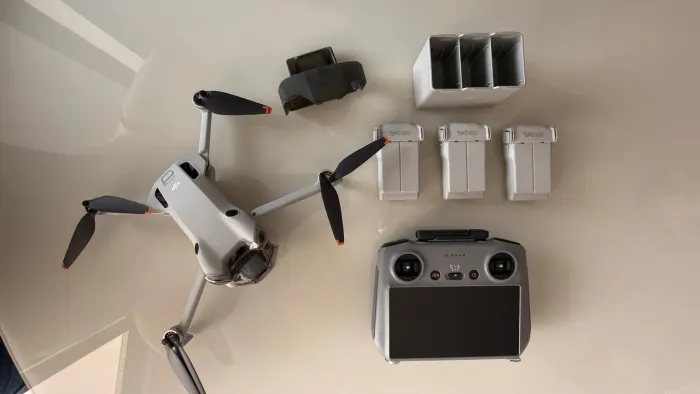 VENDO DJI MINI 4 PRO - KIT COMPLETO