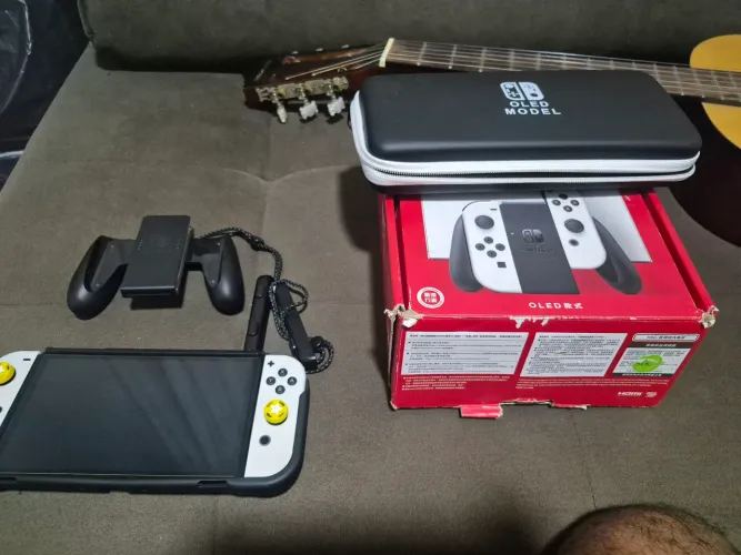 Nintendo switch Debloqueado 1 cartao 512 gigas + 1 cartao de 128 gigas