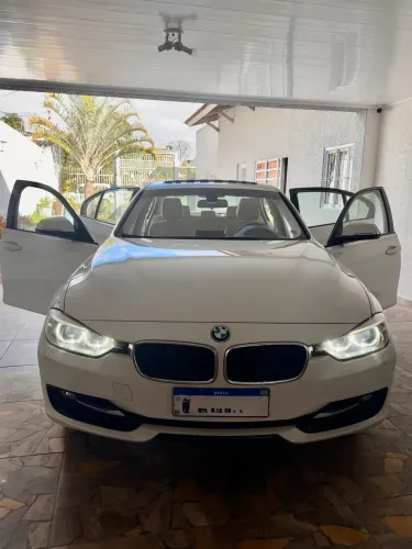 BMW 320I A 2.0 Turbo/activeflex 16V 184cv 4P 2015