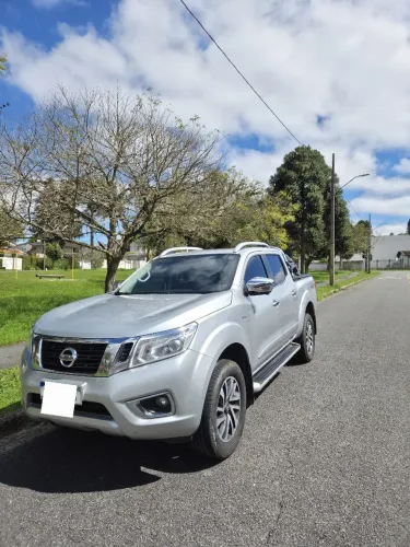 Nissan Frontier LE CD 4X4 2.3 Bi-TB Diesel Aut. 2021